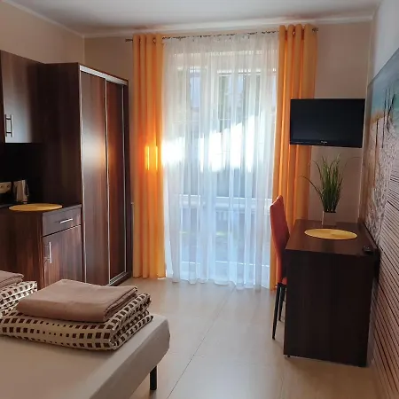 Amber Homestay *